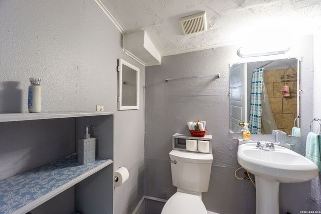 1203 Vickers, San Antonio, TX 78211