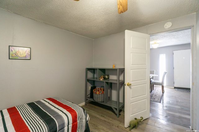 1203 Vickers, San Antonio, TX 78211