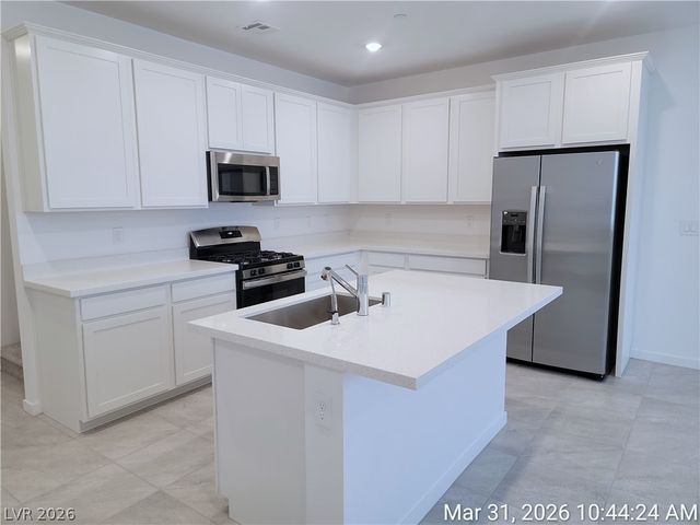 1524 Maya Crossing Avenue, Henderson, NV 89002