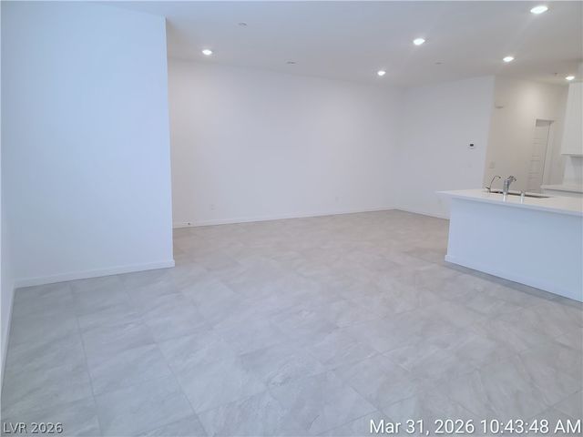 1524 Maya Crossing Avenue, Henderson, NV 89002