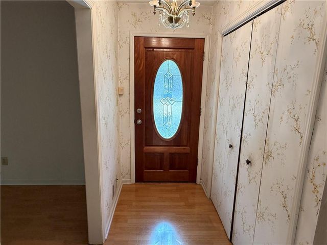 2880 Almand Court NW, Conyers, GA 30012