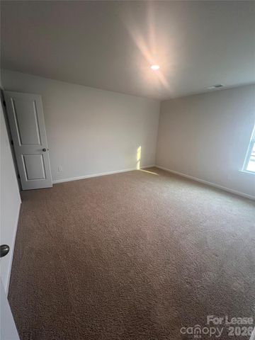 8185 Kennesaw Drive, Gastonia, NC 28056