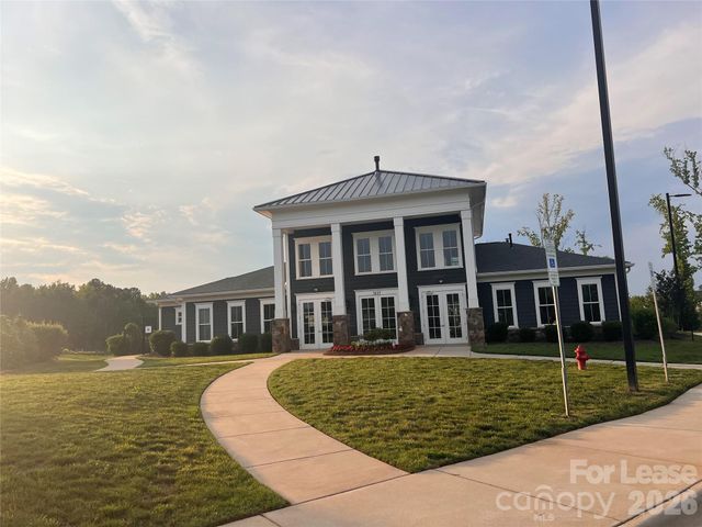 8185 Kennesaw Drive, Gastonia, NC 28056