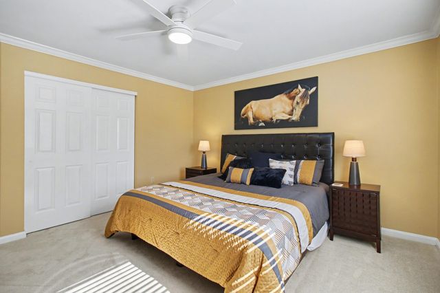 2231 Kyle Drive, Hebron, KY 41048