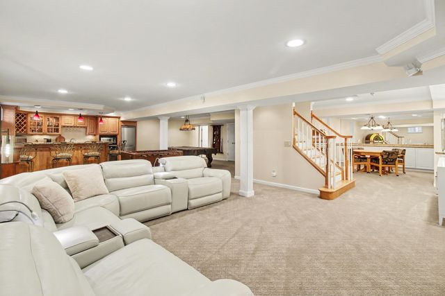 2231 Kyle Drive, Hebron, KY 41048