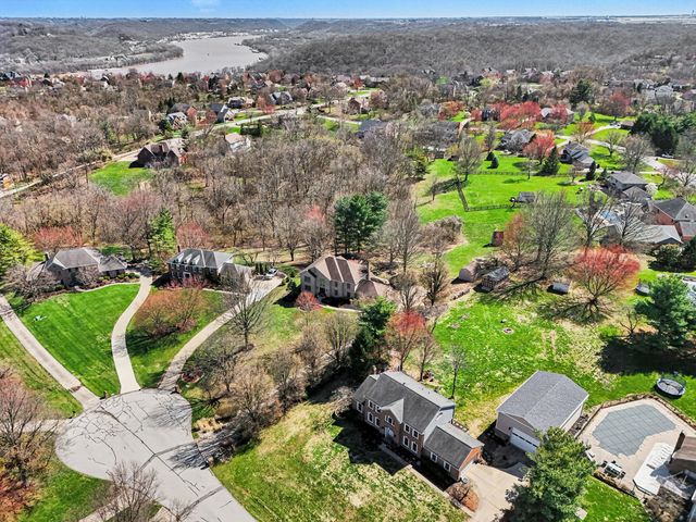 2231 Kyle Drive, Hebron, KY 41048