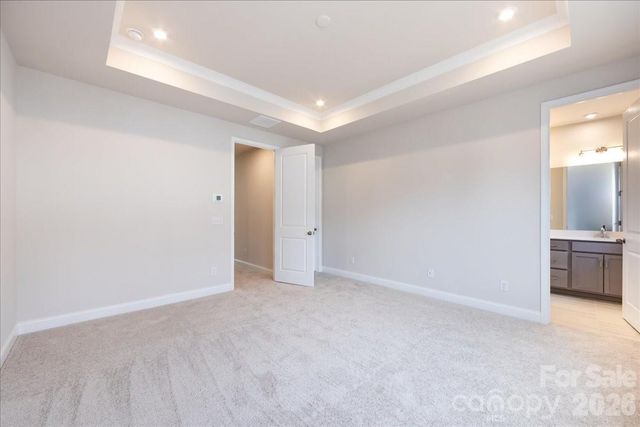 812 Flintside Lane, Charlotte, NC 28217