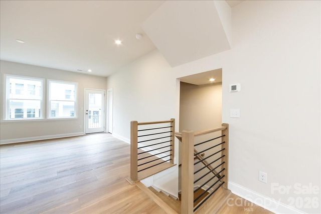 812 Flintside Lane, Charlotte, NC 28217