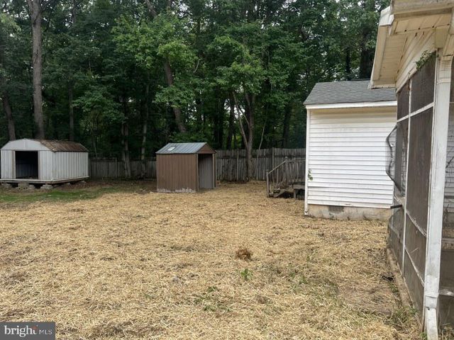 5504 BURR HILL RD, Rhoadesville, VA 22542