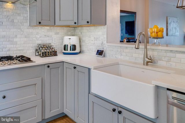 5322 KELMSCOT RD, Baltimore, MD 21237