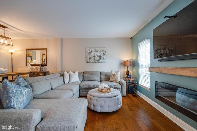 5322 KELMSCOT RD, Baltimore, MD 21237