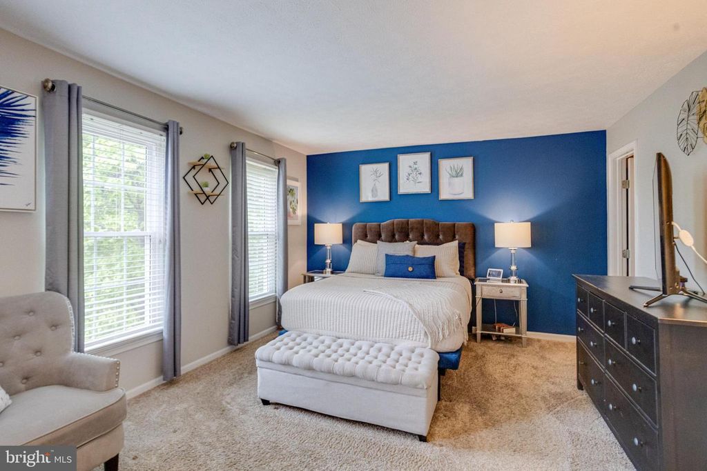 Image 27 of property listing at 5322 KELMSCOT RD, Baltimore, MD 21237