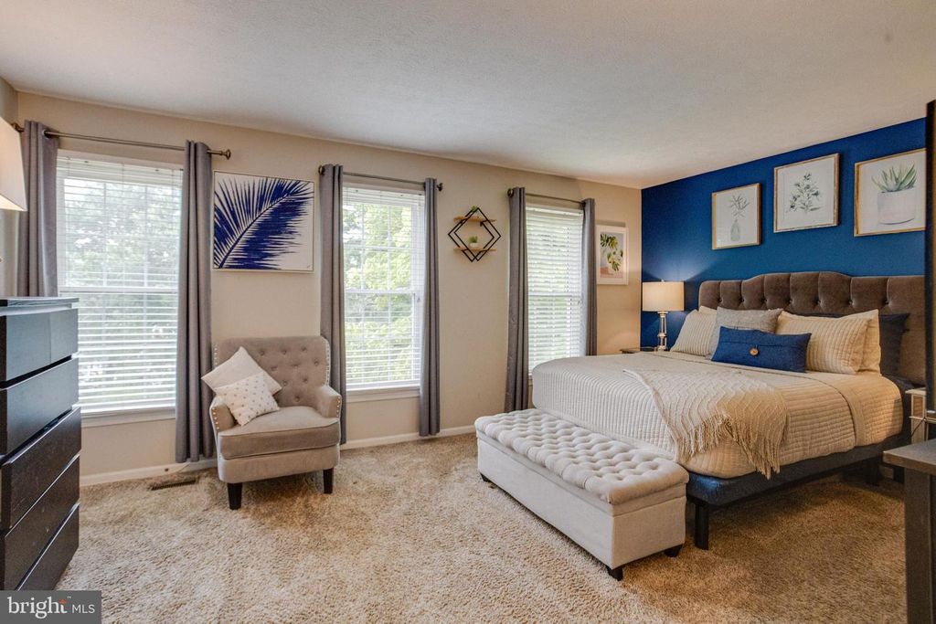 Image 28 of property listing at 5322 KELMSCOT RD, Baltimore, MD 21237