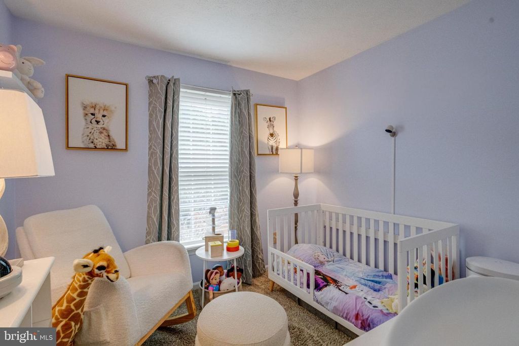 Image 37 of property listing at 5322 KELMSCOT RD, Baltimore, MD 21237