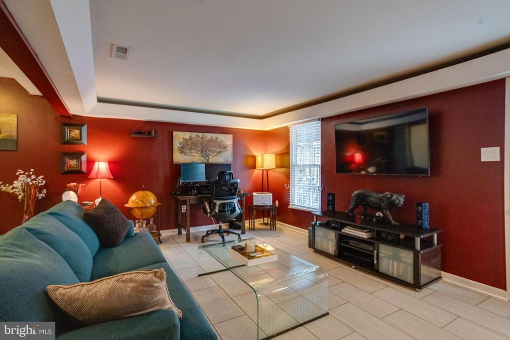 Image 45 of property listing at 5322 KELMSCOT RD, Baltimore, MD 21237