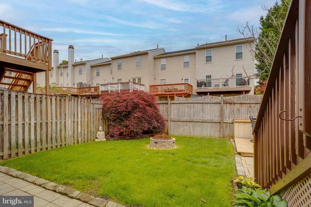 Image 58 of property listing at 5322 KELMSCOT RD, Baltimore, MD 21237
