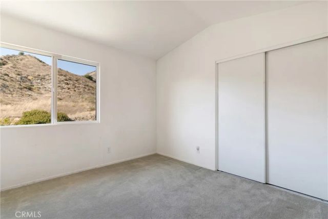 12119 Via Santa Barbara, Sylmar, CA 91342