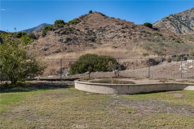 12119 Via Santa Barbara, Sylmar, CA 91342