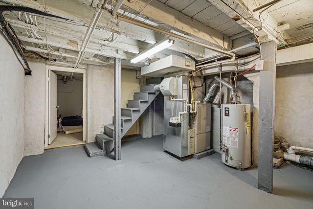 311 S CAMAC ST, Philadelphia, PA 19107