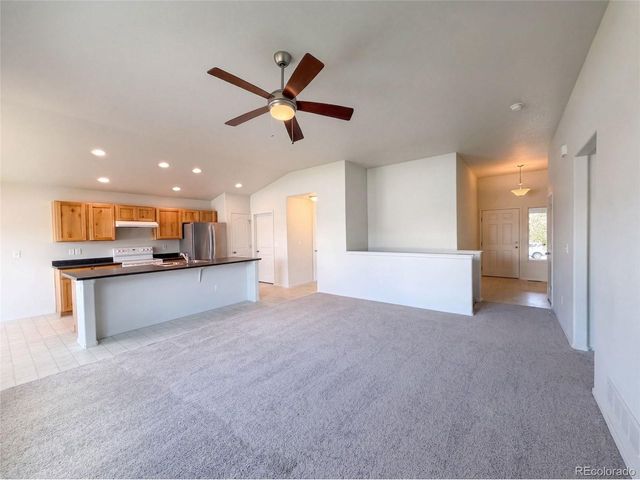 1542 Water Vista Ln, Windsor, CO 80550