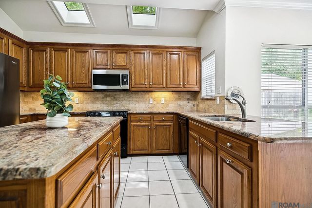 14615 Cottage Oak Ave, Baton Rouge, LA 70810