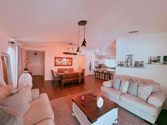 1084 PAPAYA CIRCLE, Davenport, FL 33897