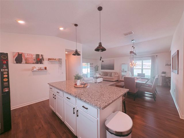 1084 PAPAYA CIRCLE, Davenport, FL 33897