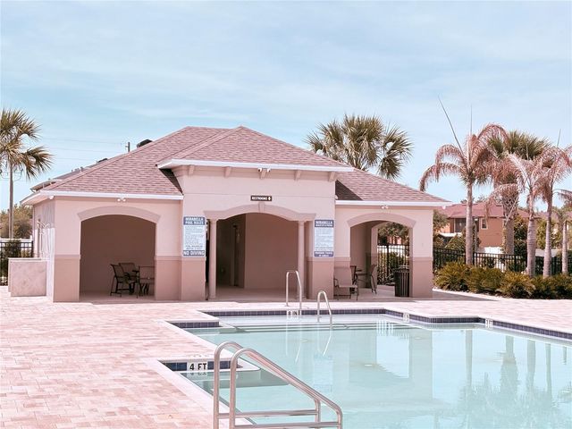 1084 PAPAYA CIRCLE, Davenport, FL 33897