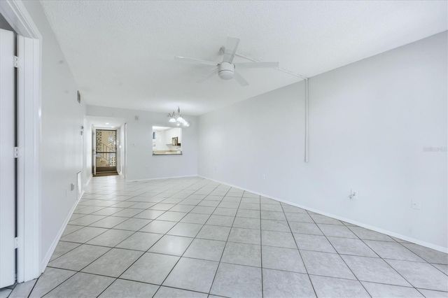 2280 STICKNEY POINT RD 410, Sarasota, FL 34231