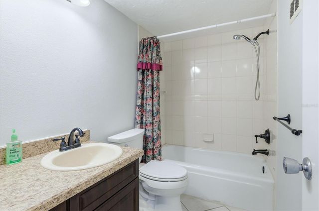 2280 STICKNEY POINT RD 410, Sarasota, FL 34231