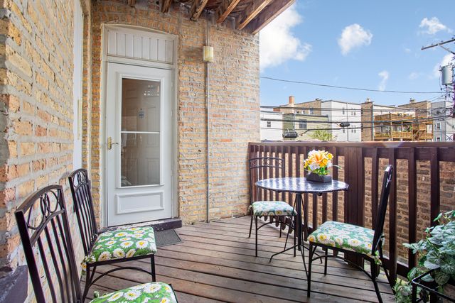 3512 W Leland Avenue 1, Chicago, IL 60625