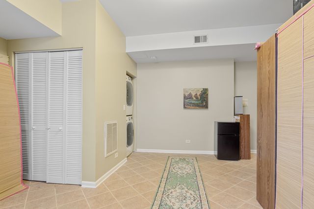 3512 W Leland Avenue 1, Chicago, IL 60625
