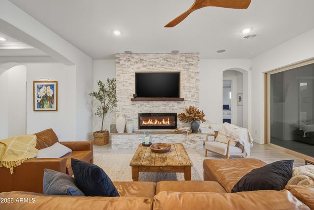 11053 S SANTA MARGARITA Drive, Goodyear, AZ 85338