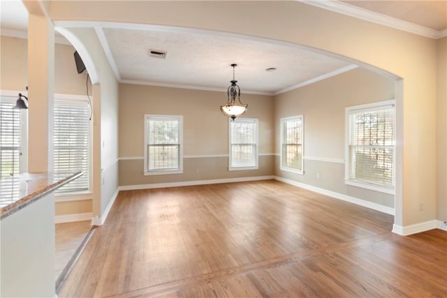 900 North Randolph Avenue, Bryan, TX 77803