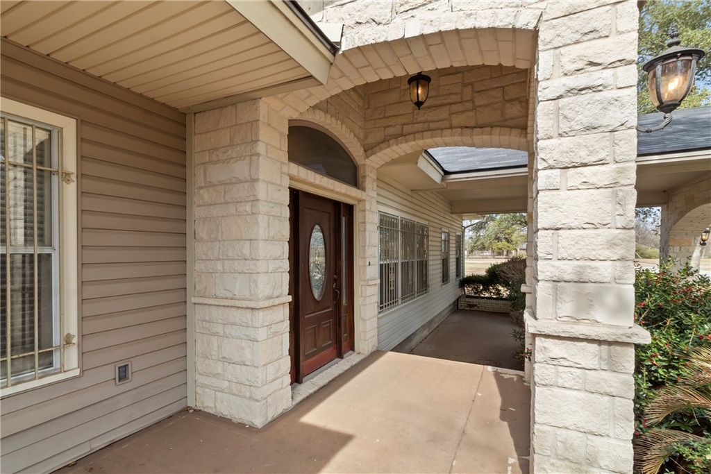 900 North Randolph Avenue, Bryan, TX 77803 — photo 4