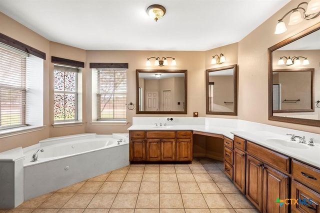 101 Landons Way, Georgetown, TX 78633