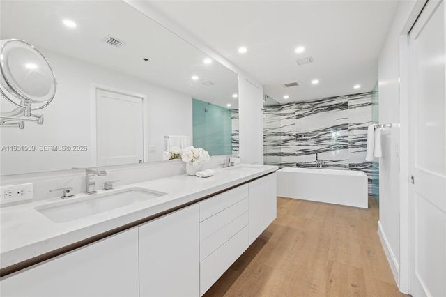 2225 Fisher Island Dr 3205, Miami Beach, FL 33109