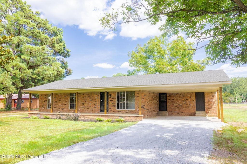 713 West Street, Coldwater, MS 38618 — exterior
