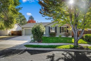 444 SW 28th Street, Redmond, OR 97756
