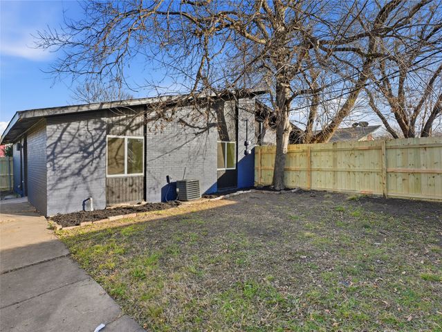 1721 R Avenue, Plano, TX 75074