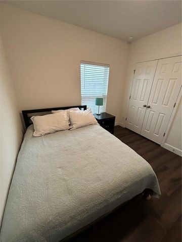 9213 HALSEY DR, Groveland, FL 34736