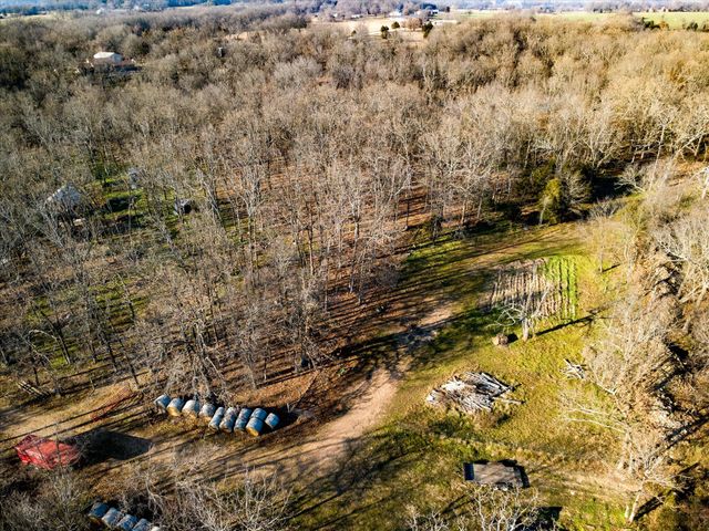 23394 Lawrence 1096, Monett, MO 65708