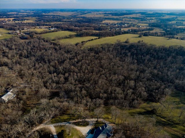 23394 Lawrence 1096, Monett, MO 65708