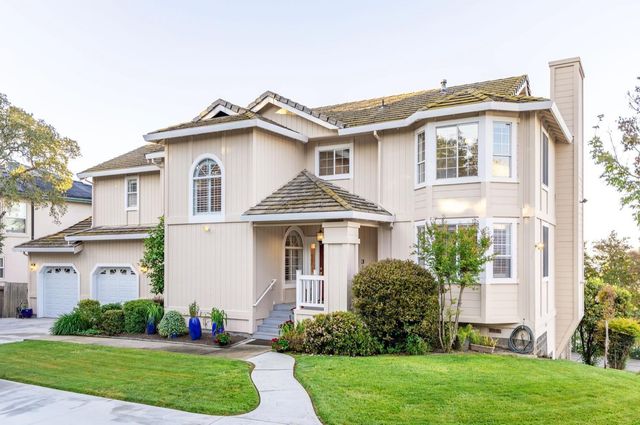 4090 Eagles Nest, Auburn, CA 95603