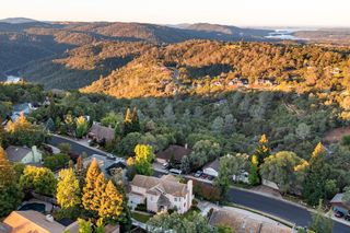 4090 Eagles Nest, Auburn, CA 95603