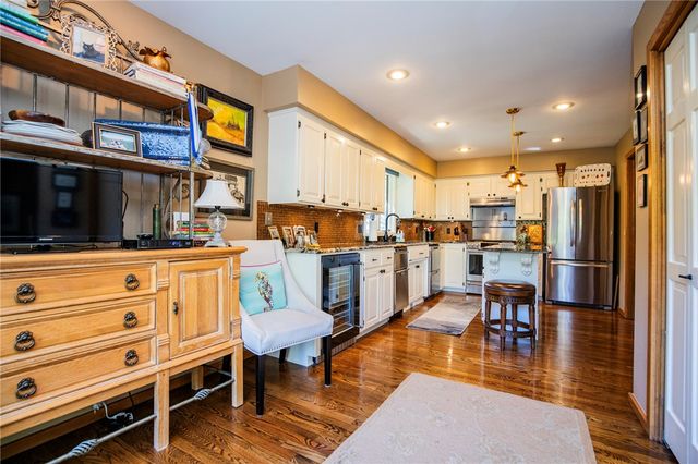 8652 Apple Park Park, Rogers, AR 72756