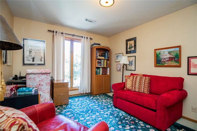 8652 Apple Park Park, Rogers, AR 72756