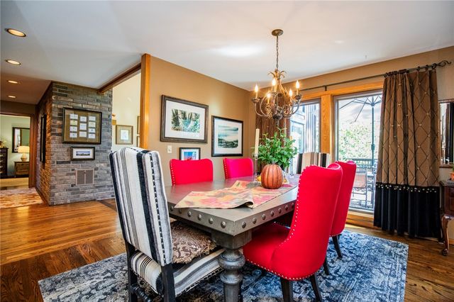 8652 Apple Park Park, Rogers, AR 72756