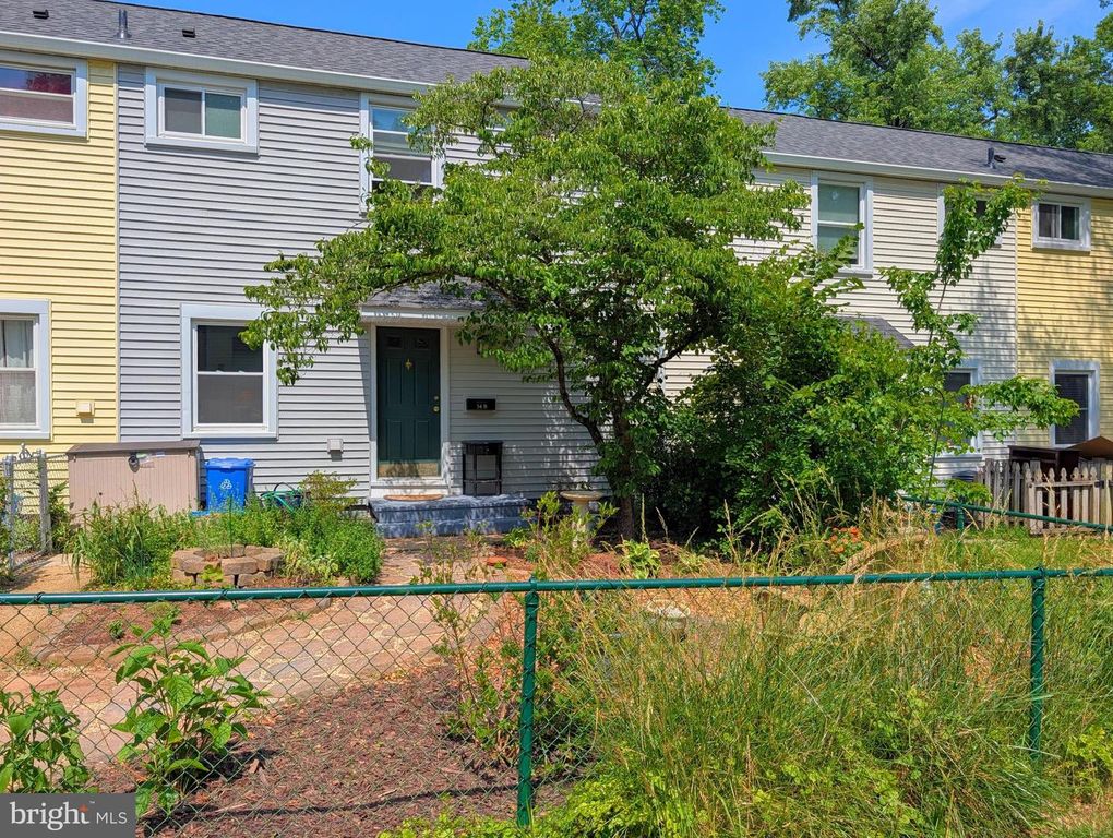34-B RIDGE RD, Greenbelt, MD 20770