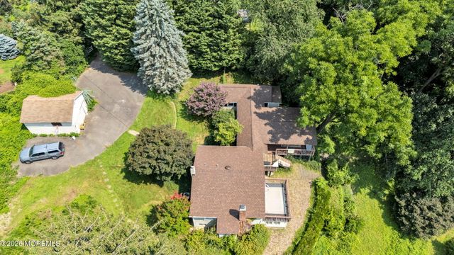 16 Browns Lane, Atlantic Highlands, NJ 07716